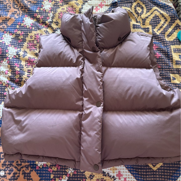 lululemon athletica Jackets & Blazers - Lululemon Cropped Puffer Vest